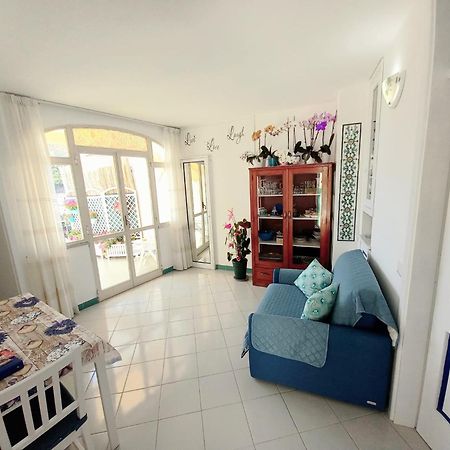 Blue Line House Positano Appartement Buitenkant foto