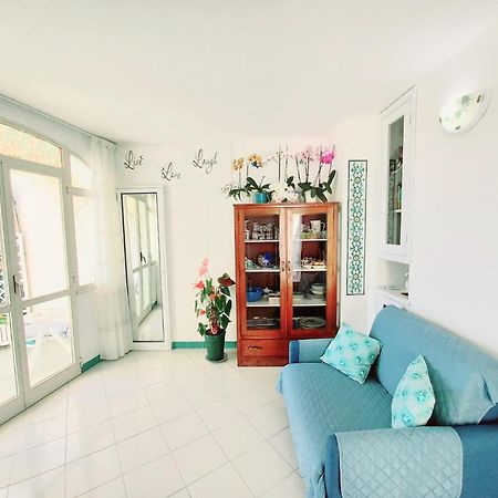 Blue Line House Positano Appartement Buitenkant foto