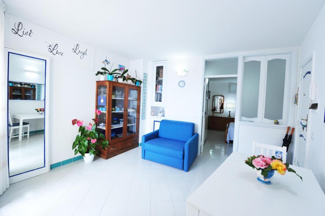 Blue Line House Positano Appartement Buitenkant foto